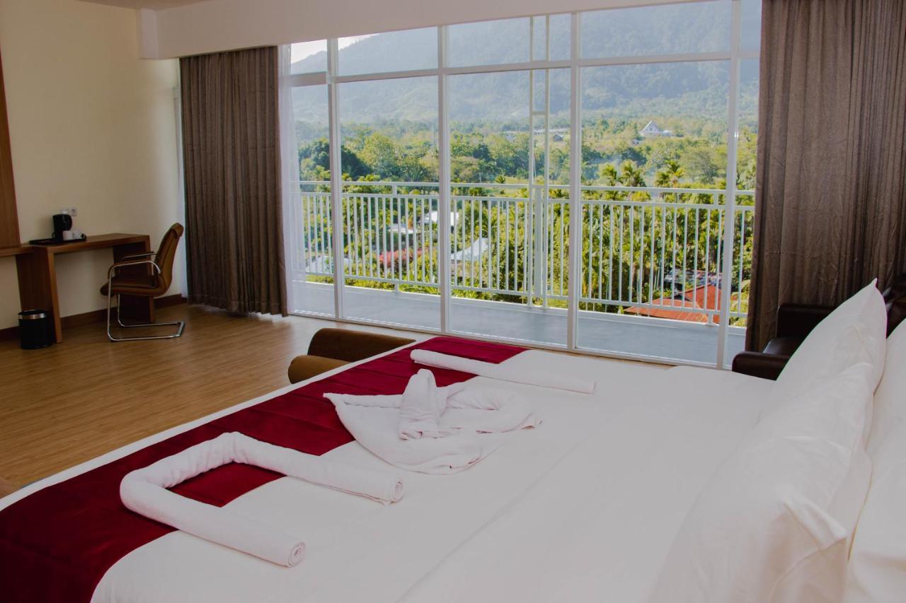 Horison Sentani Hotel Nefaar Exterior photo